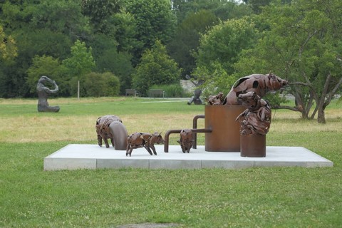 Sculpture Pigs by Dana Meyer 2013, pig figures, steel, brown, modern art, sculpture park, Eschborn,