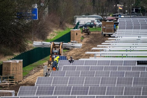 Construction of a solar park in Neukirchen-Vluyn, over 10, 000 solar modules will be installed on 4