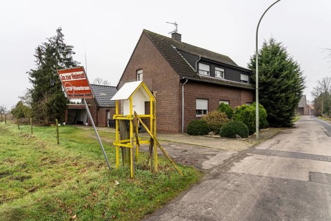 The village of Beverath, originally intended to make way for the Garzweiler II open-cast lignite