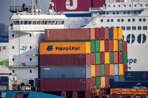 Container freighter Nordic Hamburg, BG Freight Line, on the Nieuwe Waterweg, entrance to the