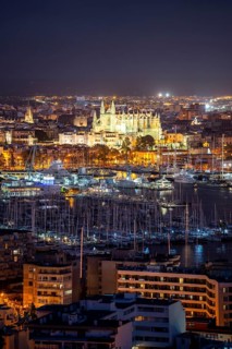 Panorama of Palma de Majorca, Bay of Palma, with the marina and the Cathedral of St Mary, Balearic