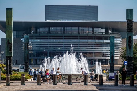Opera, Operaen, fountains in Amalie Garden, Copenhagen, Denmark, Europe