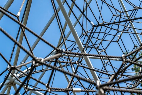 Climbing frame, climbing pyramid, symbolic image network, networking, node, linking