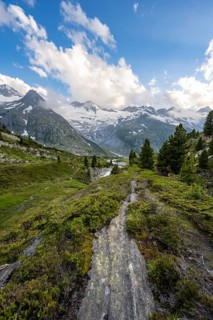 Mountain landscape with mountain peak Steinmandl and Großer Möseler with glacier Waxeggkees,