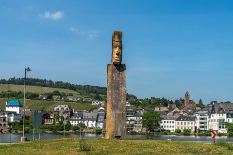 Sculpture at the Janus roundabout in Traben-Trarbach, Rhineland-Palatinate, Germany, Europe