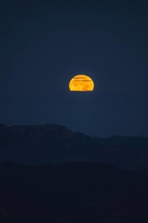 Super moon over the Allgäu Alps, Bavaria, Germany, Europe