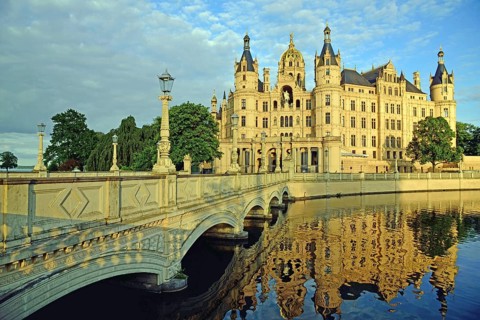 Europe, Germany, Mecklenburg-Western Pomerania, Schwerin, Schwerin Castle, built 1845 to 1857 in
