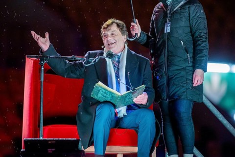 When over 25, 000 visitors flock to the Rudolf Harbig Stadium for the big Advent concert just in