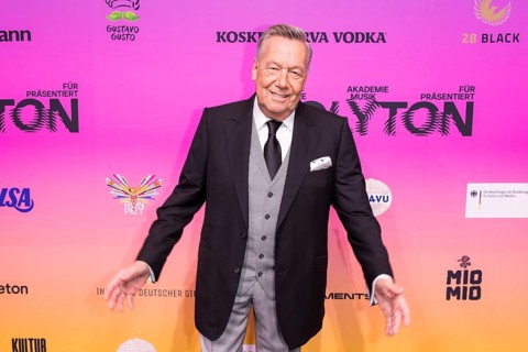 Roland Kaiser on the red carpet in front of the Polyton 2024 award ceremony in Berlin's Atelier