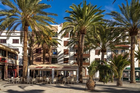 Restaurants in Plaza de las Américas square in the island's capital San Sebastian de La Gomera, La