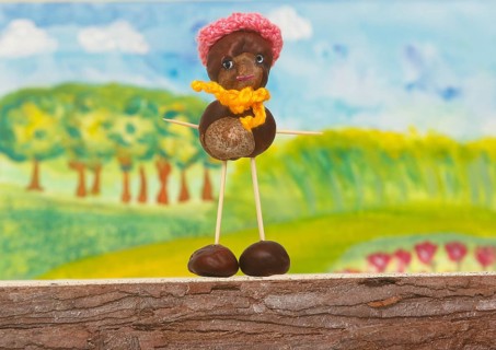 Chestnut figure in the studio
