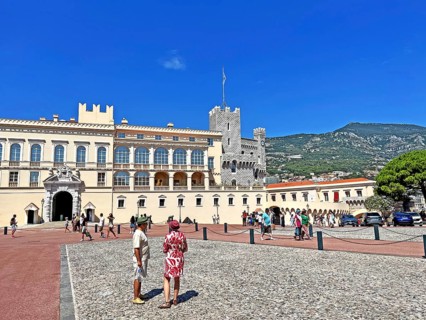 Tourists, princely palace, castle, Monaco, Europe