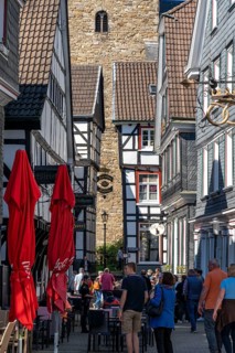 The old town of Hattingen, half-timbered houses, gastronomy in the street Kirchplatz, Protestant