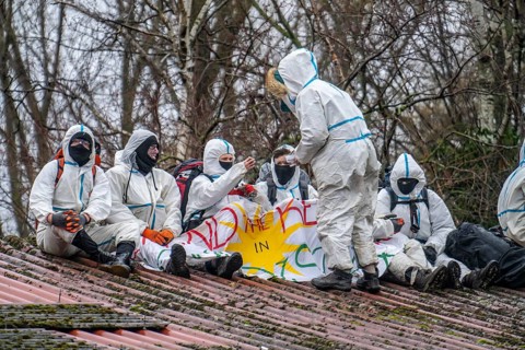 2nd day of the eviction of the Lützerath hamlet, occupied buildings of the former farm, by climate