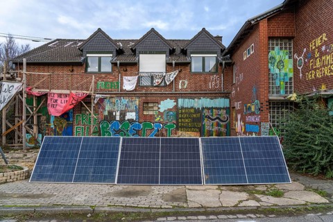 Camp of climate activists in the rest of the village of Lützerath, the last place to be excavated