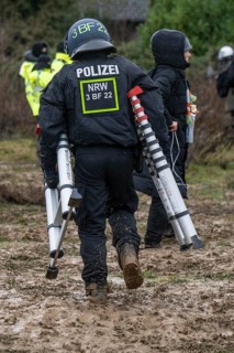 2nd day of the eviction of the Lützerath hamlet, occupied buildings of the former farm, by climate