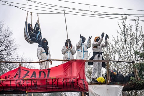 2nd day of the eviction of the Lützerath hamlet, occupied buildings of the former farm, by climate