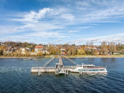 Aerial view of the municipality of Gaienhofen on the south side of the Höri peninsula with the
