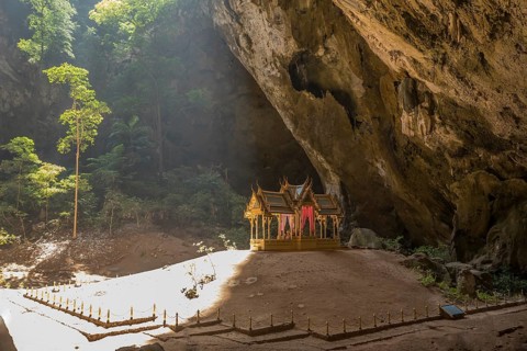 Phraya Nakhon Cave, Hua Hin, Prachuap Khiri Khan Province, Thailand, Asia