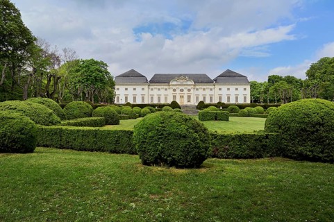 Park, Baroque Halbturn Castle, Lake Neusiedl, Burgenland, Austria, Europe