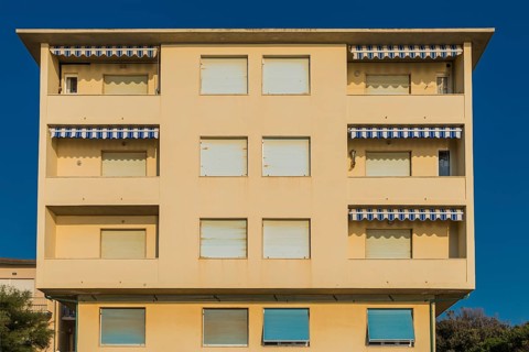 Facade, residential building, empty, nobody, closed, property, property crisis, crisis, economic