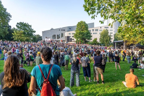 Protests against a so-called citizens' dialogue of the AfD in the Philharmonie in Essen, the