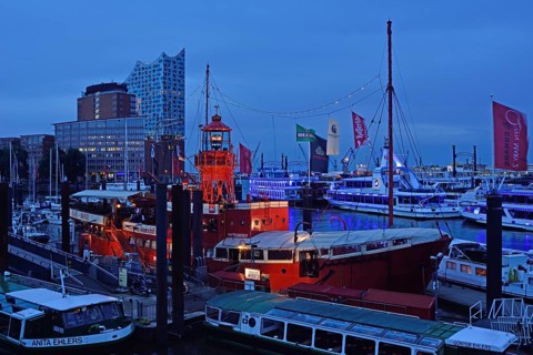 Germany, Hamburg, HafenCity, Kehrwiederspitze, Elbphilharmonie, Europe
