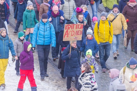 Several thousand people protested on Sunday in Dresden and elsewhere, against the AfD and in favour