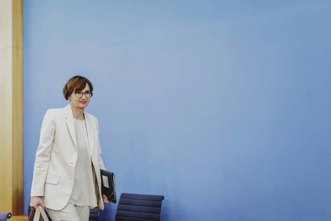 Bettina Stark-Watzinger (FDP), Federal Minister of Education and Research, at a press conference on