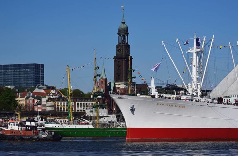 Europe, Germany, Hamburg, harbour, Cap San Diego, museum ship, cargo ship, tower of the Michel,