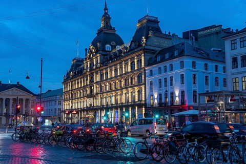 Magasin Du Nord shopping centre, on Kongens Nytorv square, Copenhagen city centre, Denmark, Europe