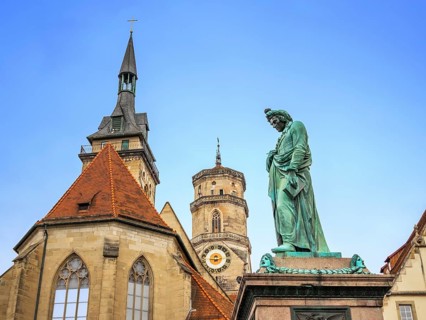An image of the Schiller statue in Stuttgart Germany