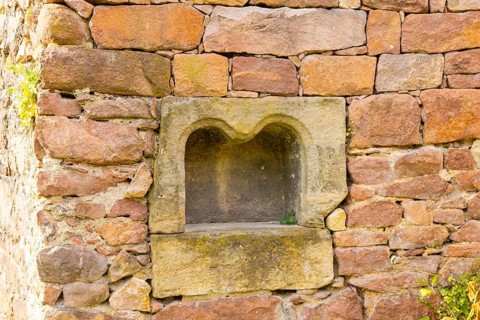 At the end of the 12th century, Dietrich the Afflicted, Margrave of Meissen, donated a convent in