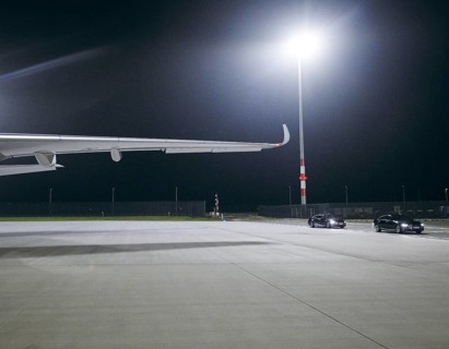 Christian Lindner (FDP), Federal Minister of Finance, photographed while boarding an aircraft of