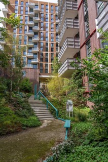 De Groene Kaap residential complex, in the Rotterdam Feijenoord district, on the Maashaven,