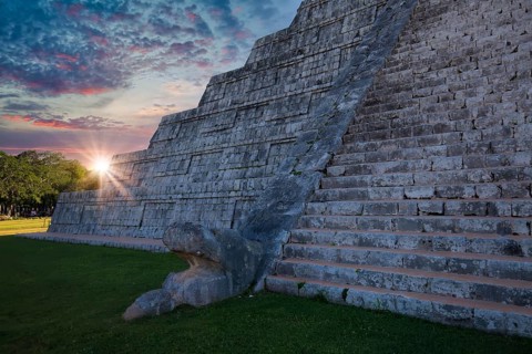 Mexico, Chichen Itza, archaeological site, ruins and pyramids of old Mayan city in Yucatan, Central