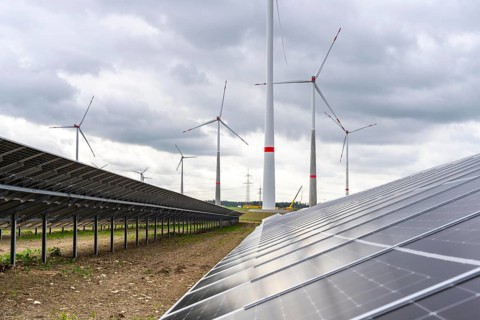 Wind farm and large-scale photovoltaic system, north-east of Bad Wünnenberg, near the village of