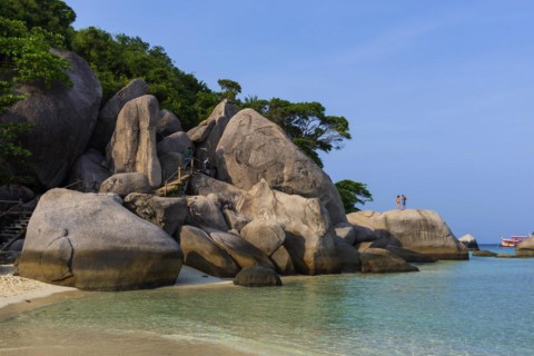 Beach with granite rocks on the holiday island of Nang Yuan Island, island, tropical, tropics,