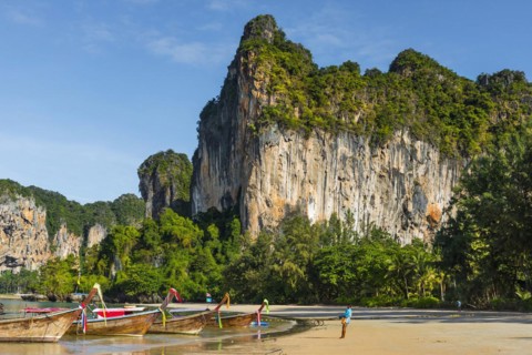 Island landscape near Krabi, weather, sky, nature, beach, beach holiday, beach holiday, Asian,