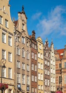 Close-up of facades of townhouses on Dlugi Targ, Gdansk, Gdansk, Poland, Europe