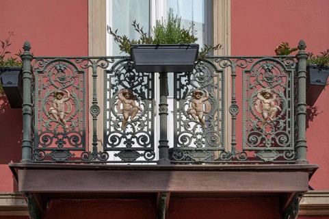 Decorative wrought iron balcony, 19th century, Kulmbach, Upper Franconia, Bavaria, Germany, Europe