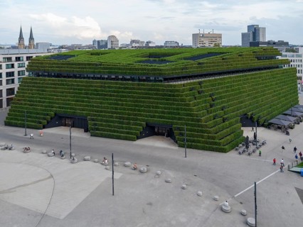 Der Kö Bogen II, Europas größte Grünfassade aus Hainbuchen, Düsseldorf, Nordrhein-Westphalen, NRW,