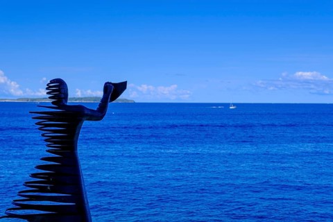 Sculpture Addio, sailor's woman, farewell, climate hiking trail, Mali Losinj, island of Losinj,