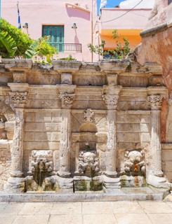 Venetian Rimondi fountain, Rethymno, Crete, Greek Islands, Greece, Europe