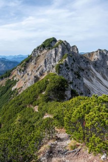 Hiking trail, Bayrischer Schinder, Tegernsee mountains in the Mangfall mountains, Germany, Europe