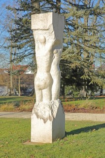 Sculpture L-Caryatid for tolerance and acceptance by Dietmar Schmid 2019, stone sculpture, modern