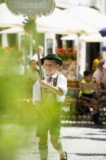 Traditional traditional costume parade, Garmisch-Partenkirchen, Werdenfelser Land, Upper Bavaria,