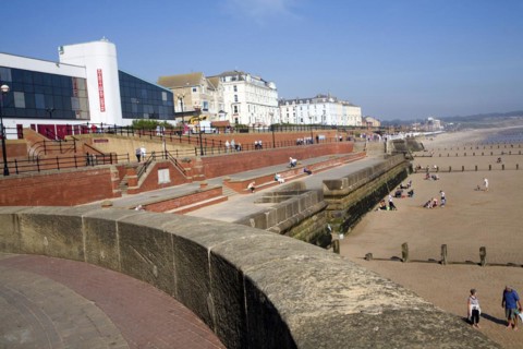 Seafront promenade, hotels, sea wall, beach, Bridlington, Yorkshire, England, United Kingdom,