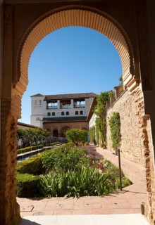 Patio de la Acequia, Court of the water Channel, Generalife palace gardens, Alhambra, Granada,