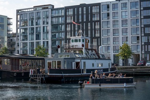 Sluseholmen neighbourhood, on an artificial island, houseboat, former industrial area, now a new